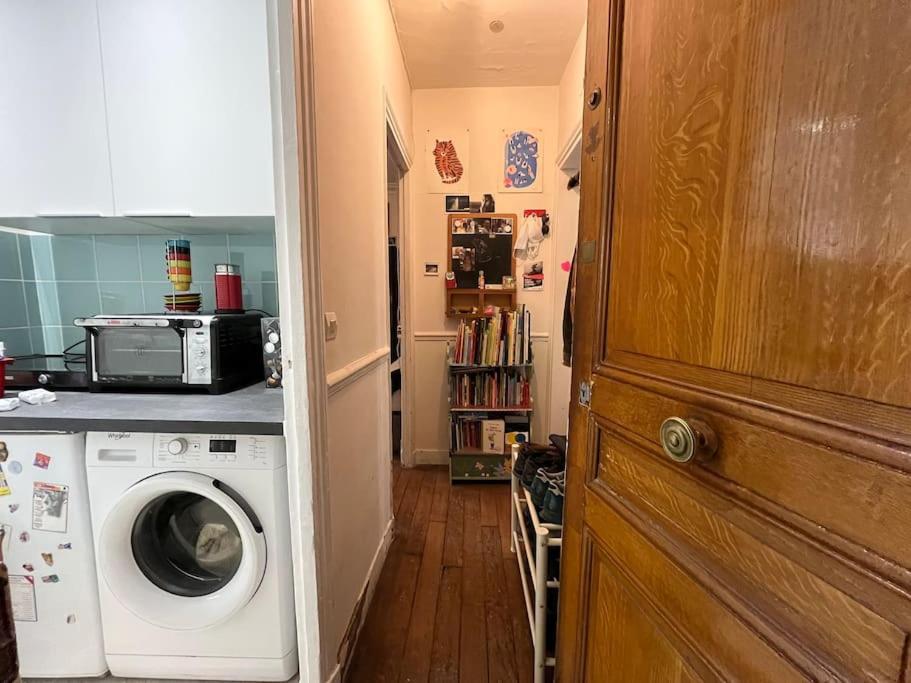 Apartment Near Montmartre Париж Екстер'єр фото